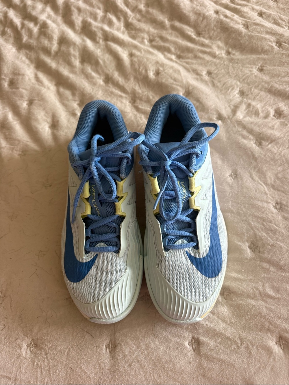 Nike women’s Blue, Yellow Athletic Sneakers vapor pro tennis pickleball shoes